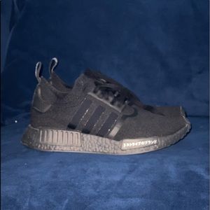 Triple black japan nmd